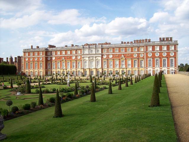 Hampton Court Palace